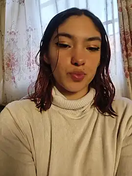 Snapshot of Victoria_Beaumont chatting on 06/13/26, 10:29 Victoria Beaumont online show from 06/13/26, 10:29
