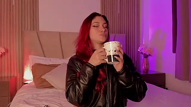 Victoria Beaumont online show from 01/07/26, 11:26