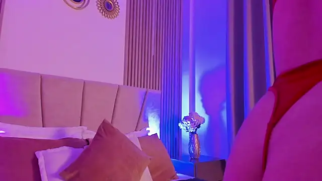 Victoria Beaumont online show from 12/05/25, 11:53