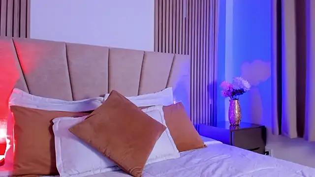 Victoria Beaumont online show from 11/22/25, 11:42