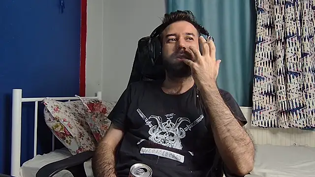 flydirty online show from 10/08/25, 10:17