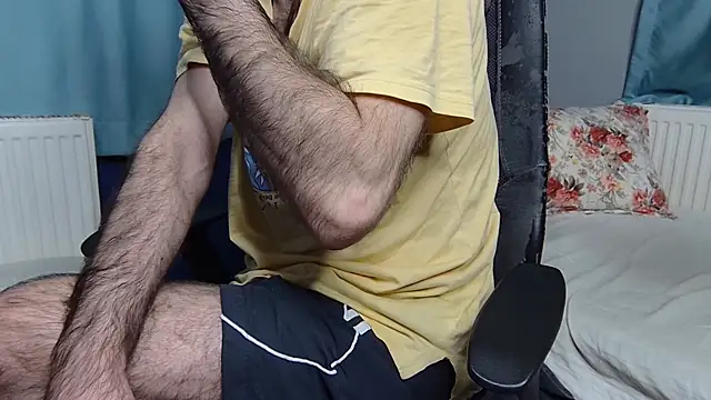 Snapshot of flydirty chatting on 11/15/25, 06:56 flydirty online show from 11/15/25, 06:56