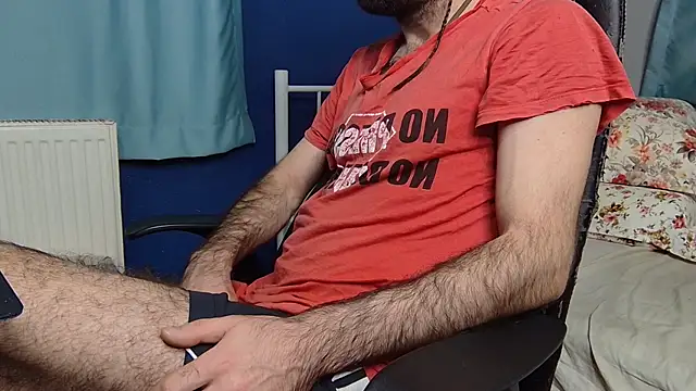 Snapshot of flydirty chatting on 11/13/25, 06:23 flydirty online show from 11/13/25, 06:23