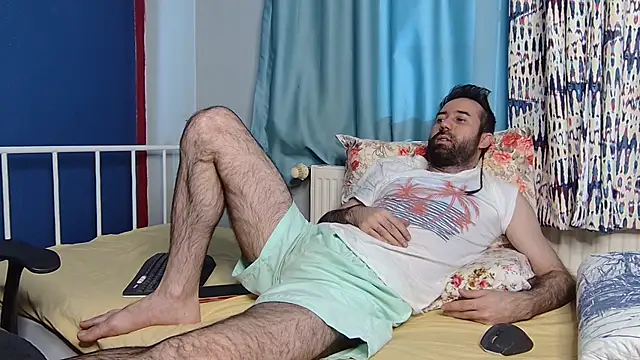 Snapshot of flydirty chatting on 11/27/25, 10:37 flydirty online show from 11/27/25, 10:37