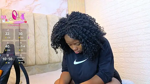 Snapshot of kiarazafira chatting on 10/11/25, 08:59 kiarazafira online show from 10/11/25, 08:59