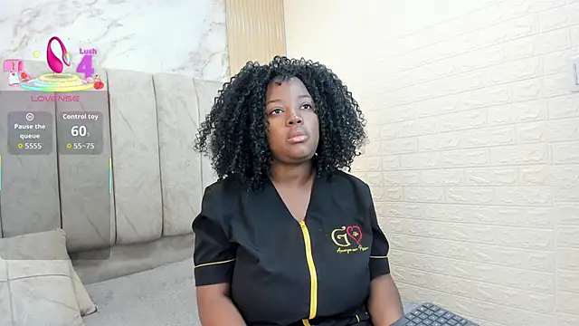 Snapshot of kiarazafira chatting on 09/11/25, 10:15 kiarazafira online show from 09/11/25, 10:15