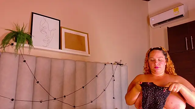 Snapshot of JenaCooper_ chatting on 01/17/26, 07:39 JenaCooper online show from 01/17/26, 07:39