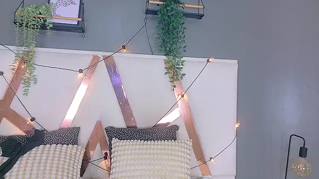 JenaCooper  online show from 04/15/26, 03:01