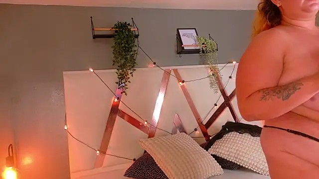 JenaCooper  online show from 04/07/26, 02:35