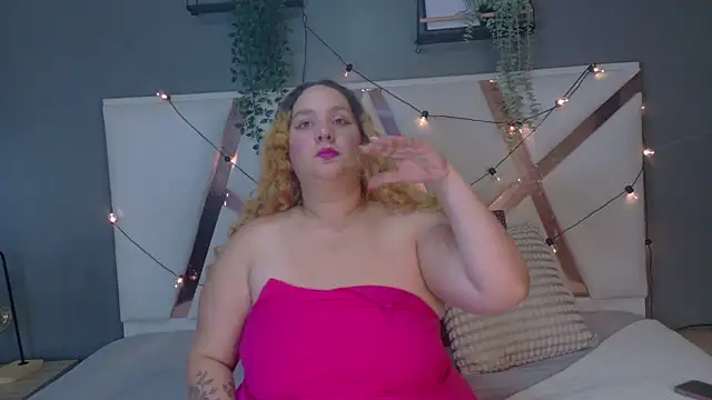 JenaCooper  online show from 04/01/26, 02:57