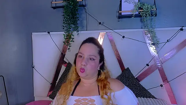 JenaCooper  online show from 03/28/26, 02:56