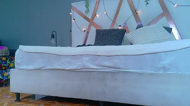 Snapshot of JenaCooper_ chatting on 02/24/26, 03:18 JenaCooper online show from 02/24/26, 03:18