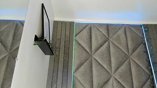 JenaCooper  online show from 12/20/25, 07:50