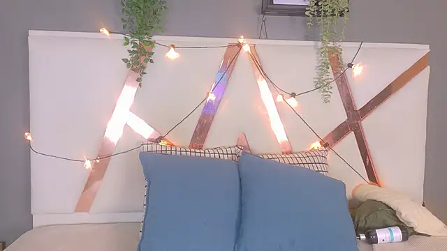 JenaCooper  online show from 06/02/26, 02:55