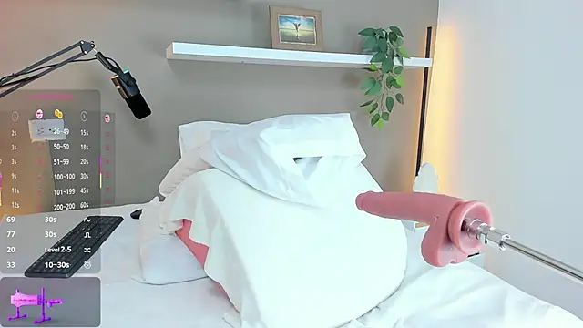 natasha ary online show from 11/28/25, 02:17