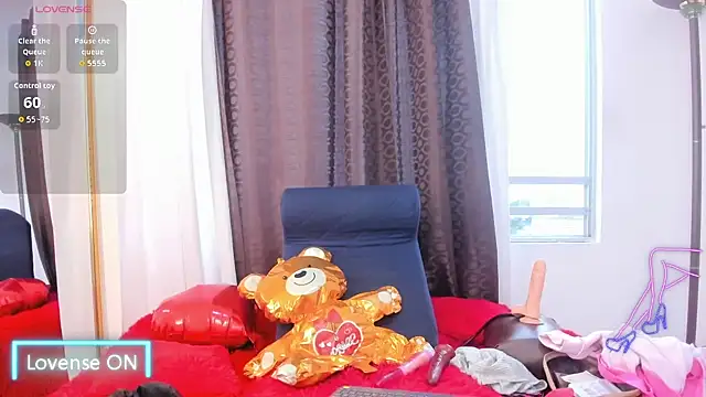 miaroberts69 online show from 02/24/26, 10:32