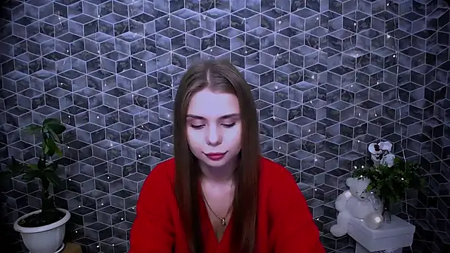 Snapshot of OceanicDawn chatting on 11/25/25, 06:25 OceanicDawn online show from 11/25/25, 06:25