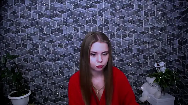 Snapshot of OceanicDawn chatting on 12/15/25, 06:52 OceanicDawn online show from 12/15/25, 06:52