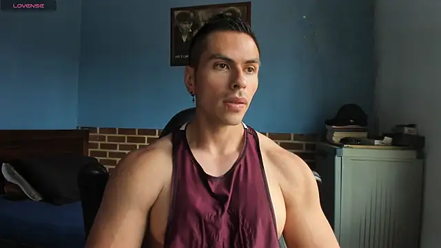 Snapshot of justinkarter chatting on 09/27/25, 03:07 justinkarter online show from 09/27/25, 03:07