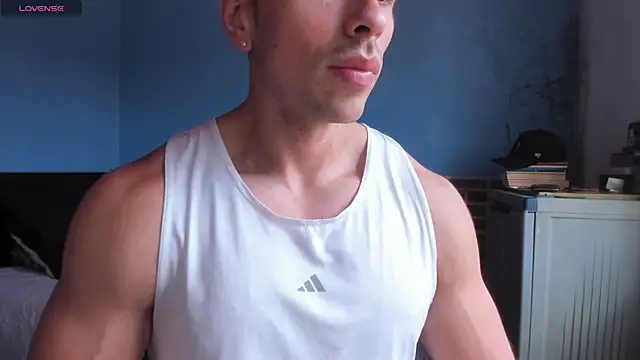 Snapshot of justinkarter chatting on 02/20/26, 04:20 justinkarter online show from 02/20/26, 04:20