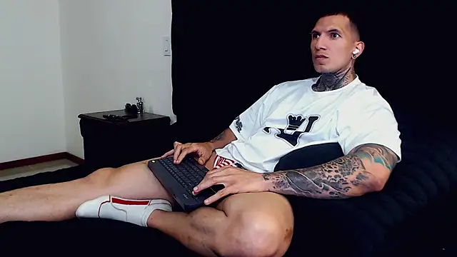 Shane Clay online show from 10/06/25, 09:26