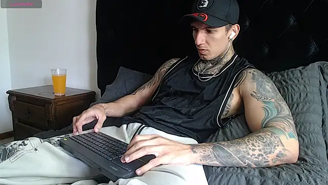 Shane Clay online show from 01/08/26, 06:36