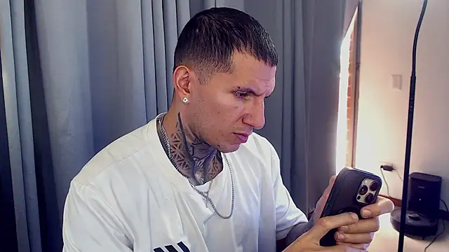 Shane Clay online show from 10/10/25, 05:03