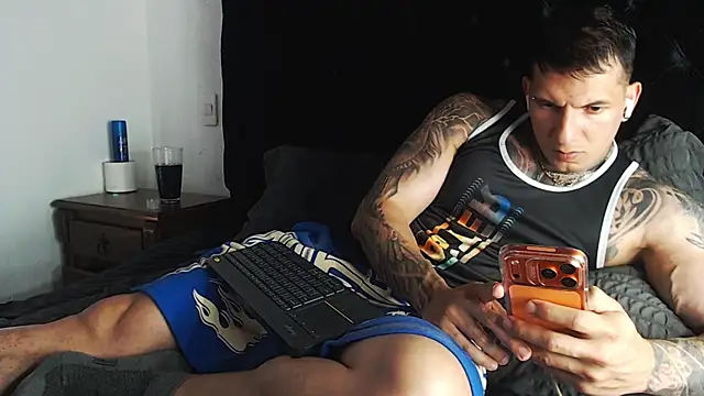 Shane Clay online show from 04/05/26, 10:27