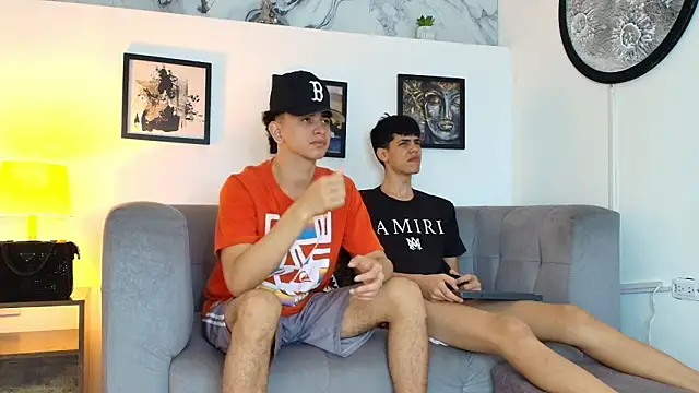 TWINKS FRIENDS online show from 03/04/26, 01:30