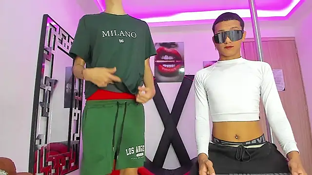 TWINKS FRIENDS online show from 10/14/25, 07:31