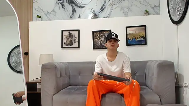 TWINKS FRIENDS online show from 03/03/26, 01:18