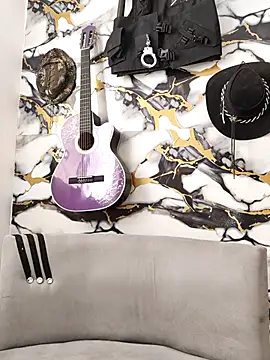 Hiroshi Shen online show from 01/17/26, 01:37