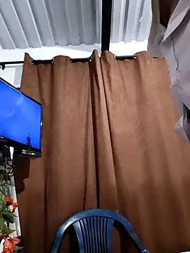 Snapshot of Hiroshi_Shen chatting on 10/17/25, 10:39 Hiroshi Shen online show from 10/17/25, 10:39