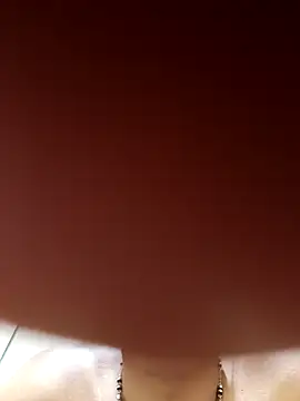 Snapshot of Hiroshi_Shen chatting on 11/28/25, 10:15 Hiroshi Shen online show from 11/28/25, 10:15