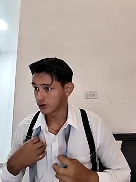 Snapshot of Hiroshi_Shen chatting on 09/15/25, 12:27 Hiroshi Shen online show from 09/15/25, 12:27