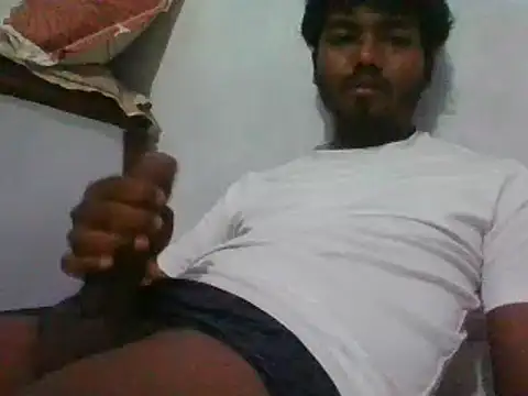 Snapshot of young_dickkk chatting on 03/05/26, 01:30 young dickkk online show from 03/05/26, 01:30