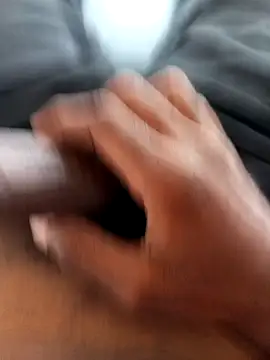 Snapshot of young_dickkk chatting on 09/12/25, 08:25 young dickkk online show from 09/12/25, 08:25