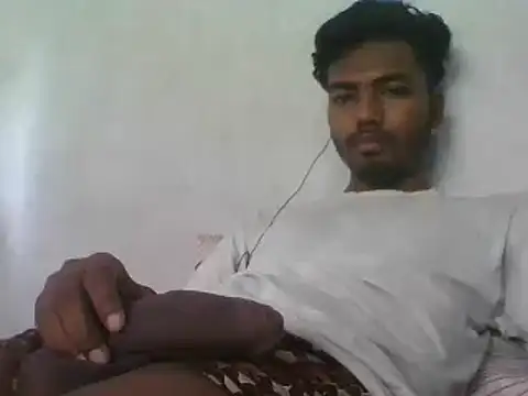 Snapshot of young_dickkk chatting on 06/14/26, 07:20 young dickkk online show from 06/14/26, 07:20