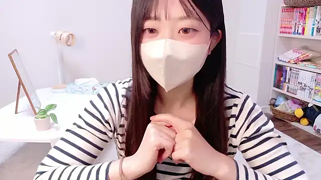 Snapshot of OSUSHI-CHAN chatting on 10/15/25, 06:27 OSUSHI-CHAN online show from 10/15/25, 06:27