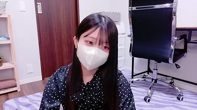 Snapshot of OSUSHI-CHAN chatting on 10/01/25, 06:56 OSUSHI-CHAN online show from 10/01/25, 06:56