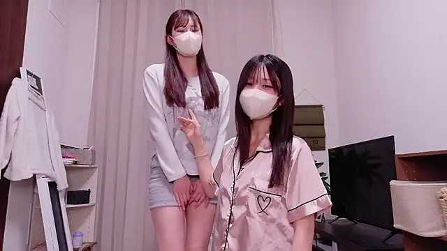 OSUSHI-CHAN online show from 04/23/26, 06:53