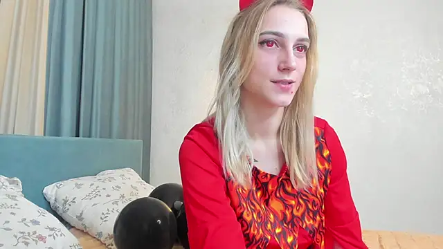 graseflower online show from 10/31/25, 01:24