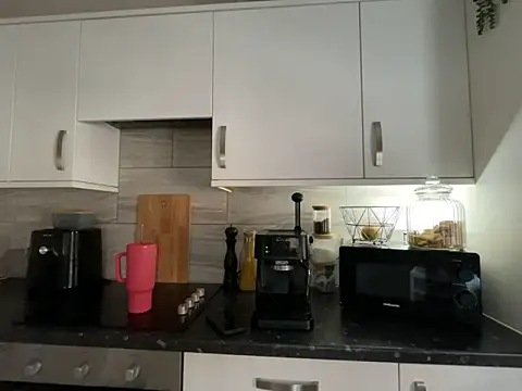 FrancescaXO online show from 10/29/25, 08:24