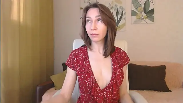 GoodGlamorGirl online show from 02/10/25, 05:03