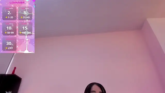 Snapshot of violet_myerrs chatting on 01/14/26, 01:59 violet myerrs online show from 01/14/26, 01:59