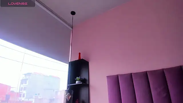 Snapshot of violet_myerrs chatting on 02/12/26, 01:00 violet myerrs online show from 02/12/26, 01:00