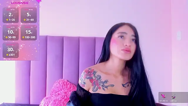 Snapshot of violet_myerrs chatting on 01/10/26, 01:39 violet myerrs online show from 01/10/26, 01:39