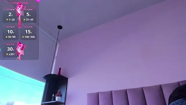 violet myerrs online show from 10/09/25, 12:28