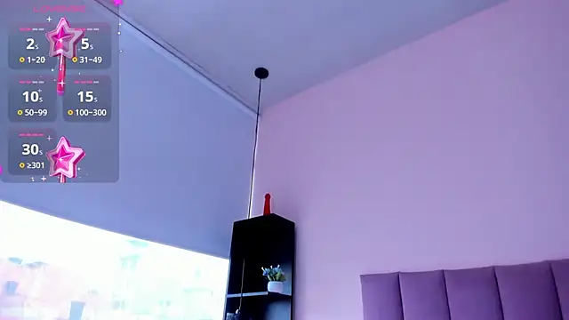 Snapshot of violet_myerrs chatting on 01/08/26, 12:44 violet myerrs online show from 01/08/26, 12:44