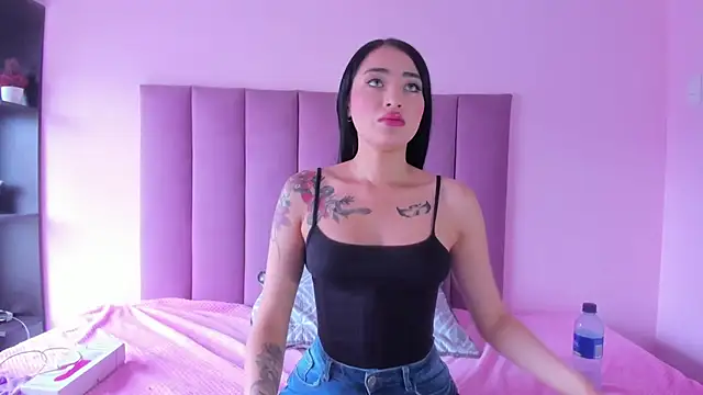 violet myerrs online show from 09/15/25, 01:00